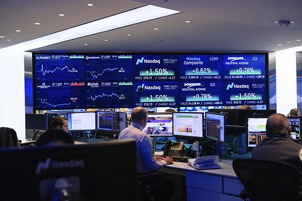 Индекс NASDAQ 100
