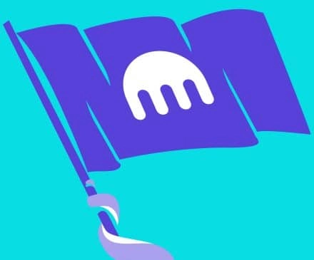 В нашем обзоре биржи Kraken мы рассмотрим некоторые особенности и характеристики, которые делают биржу Kraken одной из самых популярных торговых площадок на рынке. Мы рассмотрим основные услуги, которые они предоставляют в качестве биржи, поговорим об их ценах и сборах и посмотрим, что именно отличает Kraken от других криптобирж. Многие люди могут спросить себя: безопасен ли Кракен? или… Стоит ли инвестировать в криптовалюту с помощью Kraken? Так что ответ вы обязательно найдете ниже. Обзор криптовалютной биржи Kraken Kraken - это обмен криптовалюты на криптовалюту и фиат на криптовалюту, который работает как традиционная фондовая биржа, сопоставляя ордера на покупку и продажу за определенную плату. Биржа является одной из самых популярных платформ для торговли криптовалютой и имеет один из самых высоких объемов торговли биткойнами в евро в мире. Официально основанная Джесси Пауэллом в 2011 году, Kraken была создана в ответ на Mt. Gox (одна из самых популярных бирж в те времена). Kraken была одной из первых криптовалютных бирж, которые были включены в терминалы Bloomberg. Также Kraken предоставили поддающееся проверке доказательство наличия заявленных активов, что сильно повысило доверие к бирже. Платформа больше ориентирована на профессиональных трейдеров, предоставляя полный набор инструментов, таких как подробные графики и индикаторы, а также варианты криптовалютной торговли, такие как маржинальная торговля, внебиржевой рынок, торговля темным пулом, фьючерсные контракты и опционы. Это позволяет трейдерам максимизировать свою прибыль на основе рыночных колебаний, используя передовые торговые стратегии. Примечание: Темный пул, или черный пул - это частная торговая платформа, которая позволяет пользователям торговать, не делая транзакции общедоступными. То есть, не показывая свои ордера вплоть до момента совершения транзакции. Это позволяет крупным игрокам (известным как киты) покупать / продавать большие объемы криптовалюты, не влияя напрямую на рынок и цену криптовалюты. Kraken - поддерживаемые валюты Kraken предлагает широкий выбор вариантов торговли как фиатными, так и криптовалютными парами. Платформа поддерживает в общей сложности 50 криптовалют, включая Bitcoin (BTC), Ethereum (ETH), Litecoin (LTC), Bitcoin Cash (BCH), Monero (XMR), Dash (DASH), Litecoin (LTC), Ripple (XRP), Stellar Lumens (XLM), Ethereum Classic (ETC), Zcash (ZEC), Dogecoin (DOGE), EOS (EOS), а также многие другие альткойны. Пользователи Kraken также могут вносить и снимать средства с помощью ряда фиатных валют, таких как CAD, EUR, GBP, JPY и USD. Что касается торговли Ripple, у Kraken есть 4 пары фиатных валют и 1 пара криптовалют: USD / Ripple EUR / Ripple CAD / Ripple JPY / Ripple BTC / Ripple. Ликвидность и объемы торгов Kraken Биржа Kraken может похвастаться высоким уровнем ликвидности, что, в свою очередь, привело к большим объемам торгов. Для биржи важна хорошая ликвидность, поскольку сделки на любые объемы совершаются намного проще и быстрее. Обзор интерфейса Kraken Интерфейс Kraken разделен на три шаблона: простой, средний и расширенный. Торговое программное обеспечение Kraken  считается одним из самых сложных и всеобъемлющих в отрасли, поскольку все его разделы включают все более разнообразный набор торговых параметров. Хотя торговый интерфейс может показаться немного загроможденным всеми его функциями, он идеально подходит для опытных трейдеров. Этот интерфейс имеет 13 цветовых схем, которые пользователь может изменить одним щелчком мыши. График цен можно настроить для перехода в полноразмерный экранный режим. В правой части графика представлены основные инструменты рисования, расширение Фибоначчи и инструменты коррекции. В книге заказов (биржевом стакане, торговом стакане) вы можете найти цены покупки и продажи с историей сделок и списком наблюдения. Пользователи также могут изменять такие параметры, как скользящие средние и полосы Боллинджера для всех наложений графиков, а также торговые индикаторы. Платежные опции Kraken Kraken поддерживает ввод и вывод средств несколькими способами: банковские переводы, SEPA переводы, SWIFT, криптовалюты. Сборы и комиссии Kraken В нашем обзоре Kraken вы найдете информацию о комиссиях за перевод, которые варьируются в зависимости от транзакционных издержек и могут быть скорректированы в соответствии со структурой комиссий платежной службы. Текущие сборы: EUR SEPA: Депозит (бесплатно) / Вывод (0,09 евро) - только для стран ЕЭЗ (европейская экономическая зона); Банковский перевод в долларах США (5 долларов США) / снятие средств (5 долларов США) - только в США; Банковский перевод в евро (10 евро) - только за пределами США; Банковский перевод в долларах США (10 долларов США) / снятие средств (60 долларов США) - только за пределами США; Банковский депозит в японских иенах (бесплатно, минимум 5 000 иен) / снятие средств (20 иен) - только в Японии; Банковский депозит в канадских долларах (бесплатно) / вывод средств через электронный перевод (комиссия в размере 10 канадских долларов, максимум 25 тысяч канадских долларов в день). Практически все криптовалютные депозиты бесплатны, но при снятии есть комиссии: Bitcoin (XBT): вывод (0,001 BTC); Ether (ETH): депозит (небольшая комиссия за транзакцию для перевода ETH в кошелек Kraken) / вывод (0,005 ETH); Ripple (XRP): вывод (0,02 XRP); Litecoin (LTC): вывод (0,02 LTC); Bitcoin Cash (BCH): вывод (0,001 BTC); Tether (USDT): вывод (5 USDT); Комиссия за торговлю Kraken Структура комиссий Kraken немного сложнее, с системой мейкер-тейкер, которая основана на объемах, рассчитанных за 30-дневный торговый период. Комиссия взимается за каждую совершенную сделку и делится на четыре категории: торговля, стейблкоин, темный пул и маржинальная торговля. Важно отметить, что их темный пул доступен только для проверенных учетных записей Pro, при этом минимальный размер заказа составляет 11,5 XBT и 375 ETH. Торговые комиссии Kraken Комиссия за стейблкоин (Kraken Stablecoin) Комиссия за темный пул (Kraken Dark Pool) Комиссия за маржинальную торговлю. Наш обзор Kraken о процессе верификации Как и все другие крупные криптобиржи, Kraken соблюдает правила AML (борьба с отмыванием денег) и KYC (знай своего клиента). Это означает, что пользователям, которые хотят использовать криптовалютную платформу, необходимо подтвердить свою учетную запись, используя личную информацию, такую ​​как полное имя и адрес. На платформе доступно 5 уровней пользователей, которые различаются в зависимости от выполняемых ими действий. Каждый уровень имеет различные преимущества. Уровень 0 - это начальный уровень для каждой учетной записи, подтвержденной по электронной почте. Счет уровня 0 может просматривать платформу, но не может делать депозиты, снимать средства или торговать. Учетные записи уровня 1 проверяются с использованием процедур KYC и AML путем предоставления личных данных, таких как полное имя, дата рождения, страна и номер телефона. На этих счетах можно торговать криптовалютами, но им не разрешается торговать фиатными валютами или производить снятие средств и депозиты. Уровень 2 достигается путем предоставления вашего полного физического адреса и позволяет пользователям вносить или снимать до 2000 евро в неделю или до 10000 евро в месяц. Более того, они позволяют пользователям торговать как фиатом, так и криптовалютой и снимать до 10 000 долларов в неделю и 50 000 долларов в месяц. Учетные записи уровня 3 требуют подтверждения личности и адреса. Они разблокируют депозиты и снятие средств с использованием канадских долларов (CAD), при этом лимиты на снятие средств увеличены до 50 000 долларов в неделю и 200 000 долларов в месяц. Транзакции с фиатом также увеличиваются до 25 000 долларов в неделю и 200 000 долларов в месяц. Уровень 4 - это самый высокий уровень, доступный на Kraken, и требует тщательной проверки личности, но обеспечивает доступ ко всем функциям платформы. Чтобы пройти верификацию для учетной записи уровня 4, вам необходимо подписать форму заявки и документы KYC. Значительно увеличены лимиты как для криптовалютных, так и для фиатных транзакций. Безопасность Kraken Если вы все еще спрашиваете себя: безопасен ли Kraken? Тогда вы должны знать, что Kraken считается одной из самых безопасных криптобирж в отрасли. Платформа хранит 95% своих криптовалютных кошельков в холодных кошельках, не имеющих связи с внешним миром через Интернет. Кошельки надежно защищены и географически распределены по всему миру. Отзывы о надежности и безопасности Kraken - положительные. Клиенты и их средства действительно находятся под надежной защитой. Вся конфиденциальная и личная информация о пользователях зашифрована и хранится на защищенных серверах. Другие меры защиты данных включают функции GSL и Master Key. Команда также осуществляет круглосуточное наблюдение за биржей и самим доменом, отслеживая всю исходящую и входящую активность. Безопасность Kraken Для учетных записей пользователей Kraken требует, чтобы они активировали двухфакторную аутентификацию. Биржа также имеет подтверждение по электронной почте для вывода средств, глобальную настройку временной блокировки, разрешения ключей API, шифрование SSL для трафика своего веб-сайта. В нашем обзоре Kraken вы обнаружите, что он соответствует всем политикам США "знай своего клиента" по предотвращению мошенничества и незаконного финансирования. В мае 2017 года Kraken стал жертвой DDoS-атаки, которая помешала пользователям совершать сделки. Платформа решила эту проблему, усилила меры защиты, чтобы решить проблему и повысить свою безопасность. За все время работы биржа Kraken ни разу не потеряла средства в результате взлома. Обзор службы поддержки клиентов Kraken Kraken обеспечивает круглосуточную поддержку по электронной почте, и пользователи также могут связаться со службой поддержки напрямую через функцию чата (проверено, отвечают быстро). На веб-сайте также есть подробная страница часто задаваемых вопросов с ответами на наиболее распространенные вопросы, касающиеся учетной записи, комиссий и торговли. Платформа также доступна в ее социальных аккаунтах в Facebook, Twitter и Reddit, где пользователи могут быстро реагировать на проблемы. Многие жалобы пользователей касаются внутренней системы тикетов Kraken, которая временами работает довольно медленно. Обычно время ответа Kraken составляет 24 часа, но при больших объемах бирже потребуется некоторое время, чтобы ответить. Обзор Kraken Exchange: вердикт Вывод нашего обзора криптобиржи Kraken заключается в том, что это одна из ведущих платформ в своей отрасли, заслуженно занимающая верхние строчки рейтинга. Kraken имеет высокую ликвидность, обширные списки криптовалют, конкурентоспособные комиссии и множество продвинутых торговых инструментов и опций.