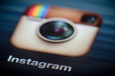 Как купить акции Instagram