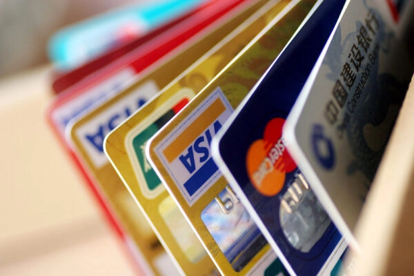 Виды платежных систем: карты МИР, Visa, MasterCard, Maestro