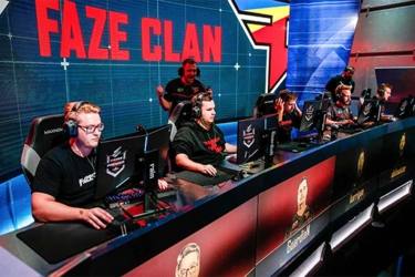 Как Faze зарабатывает деньги на киберспорте