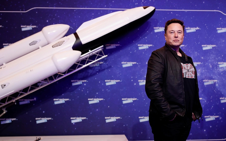 Как SpaceX зарабатывает деньги